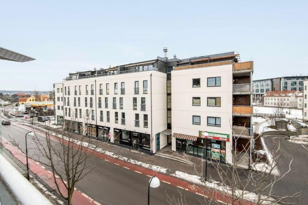 Scandpoint Exquisite & Homely Flat In Center Oslo With Free Parking Lillestrøm